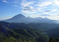 Short Escape 1 - Gorillas and Volcanoes