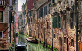Romance & Culture a First Class Romantic Getaway or Honeymoon Tour through Italy 2025