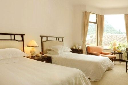 Paradise Hotel